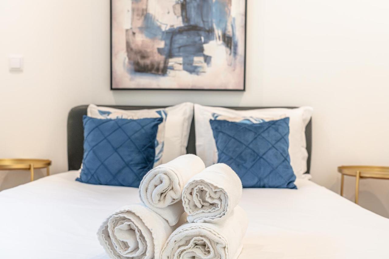 Cruzeiro Deluxe Apartments ลิสบอน ภายนอก รูปภาพ