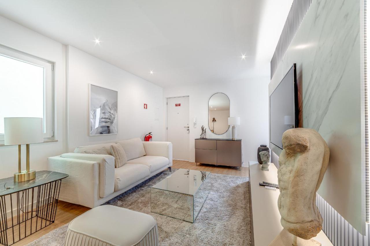 Cruzeiro Deluxe Apartments ลิสบอน ภายนอก รูปภาพ